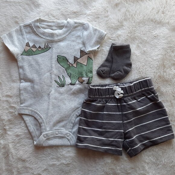 Stegosaurus Onesie w/ Shorts & Socks - Picture 1 of 1